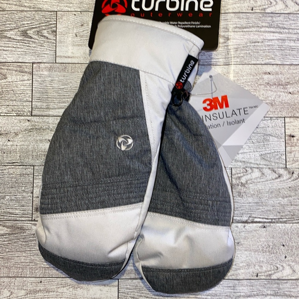 NWT!! Turbine Stormy Women’s Mittens / Gloves Size Small